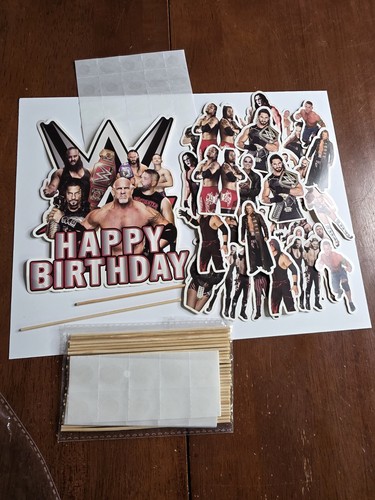 Wwe cake topper and cupcake - wwe,